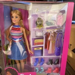 Barbie Blonde Fashionista Doll Shoes Fashion Bags Accessories Closet NEW Mattel